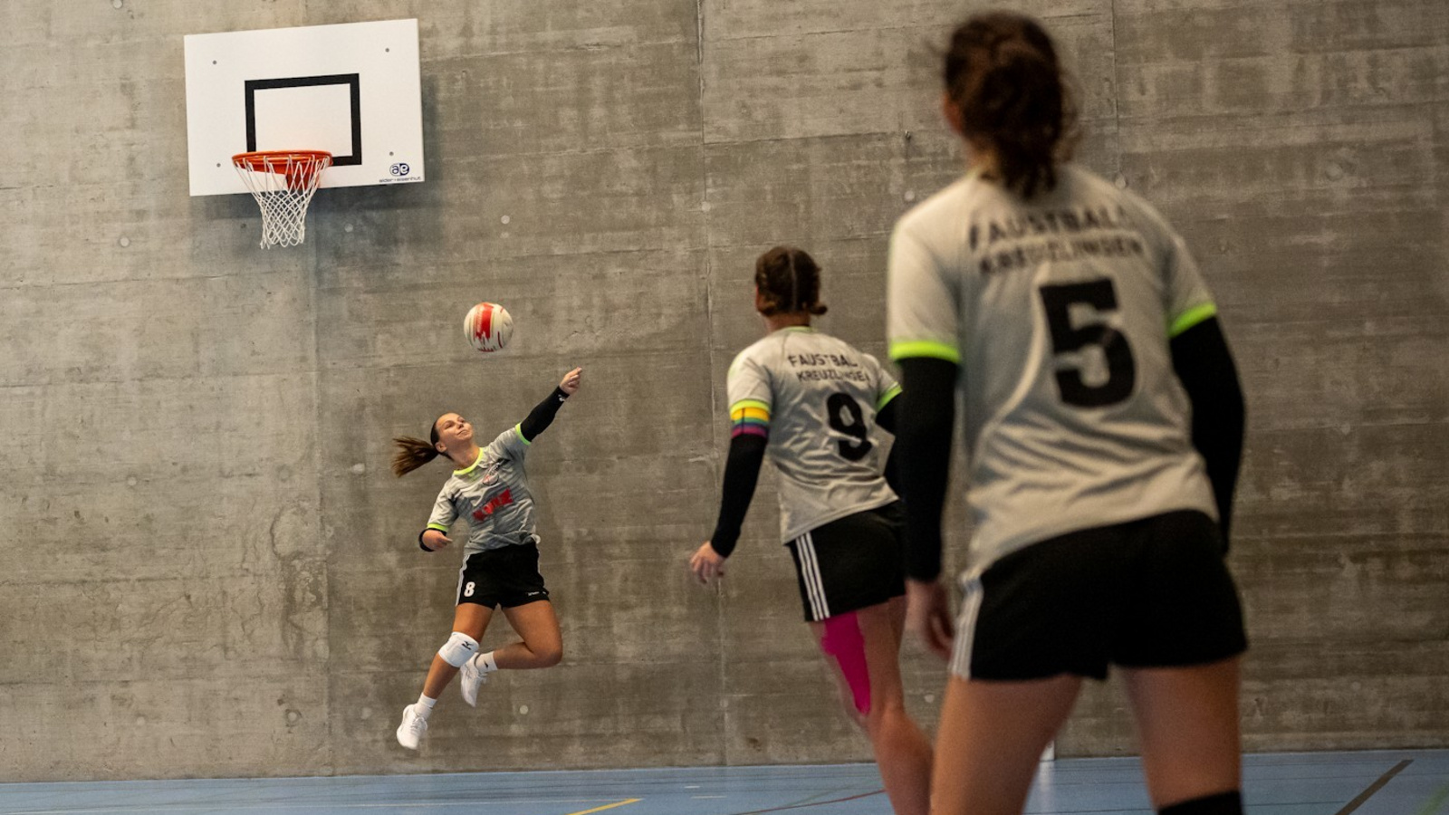 Elgg-Ettenhausen bestätigt die Tabellenführung