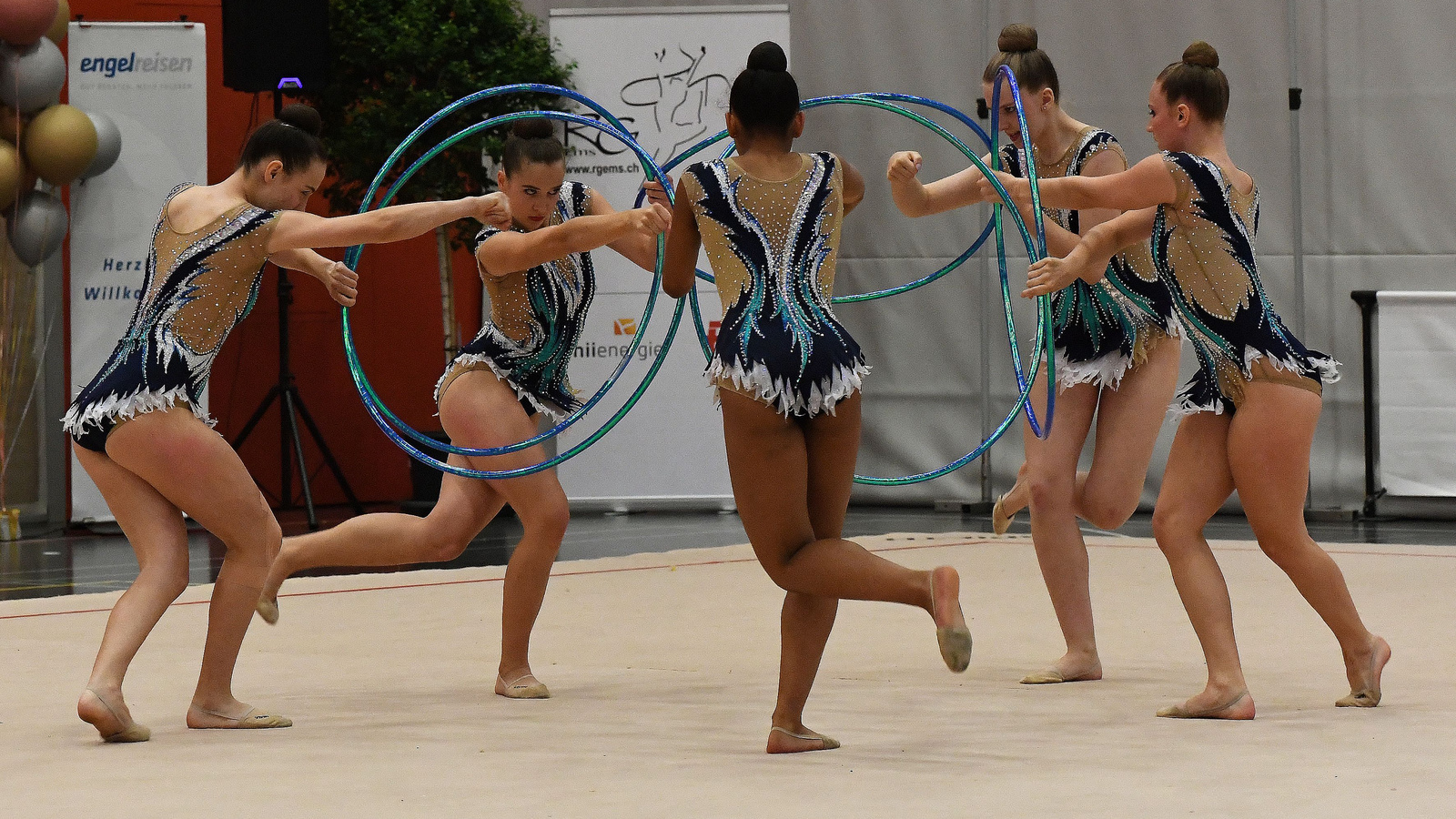 La course aux médailles en gymnastique rythmique