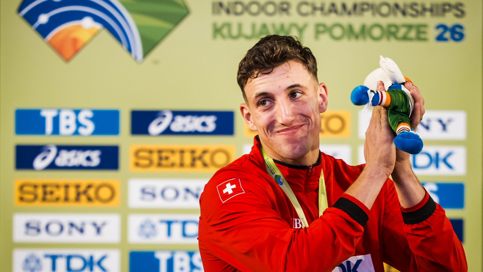 Der Hammer: Simon Ehammer holt WM-Gold mit Weltrekord